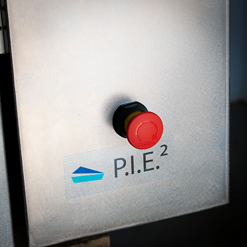 PIE2 Logo and stop button
